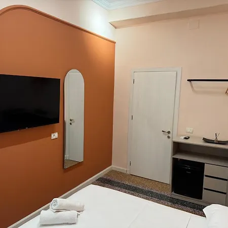 2115 Boutique دراس